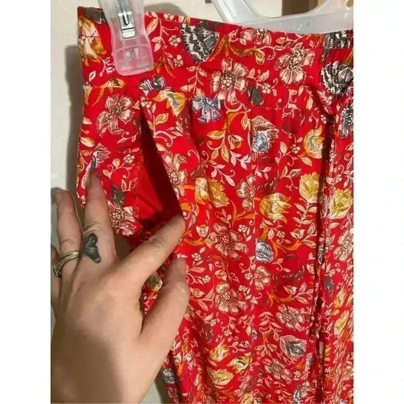 Loft Floral Wide Leg Ankle Pants Red Size XS - Picture 3 of 8